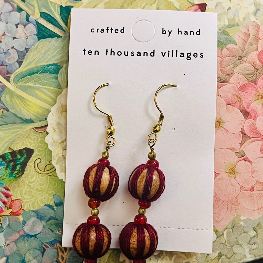 NWT Red and Gold Earrings ten thousand villages